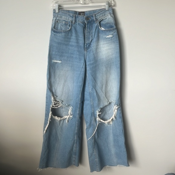 Urban Outfitters BDG Skater Baggy Distressed Jeans 26 - Picture 11 of 12